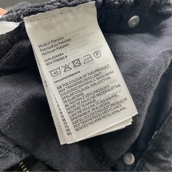 🖤 H&M Black Jean Skirt (Size 2) - Picture 9 of 11